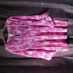 Catherine's 3X (26/28W) 3/4 sleeve purple tunic scrunch style.
